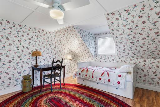 Den/Office adjacent to 2nd level Primary bedroom