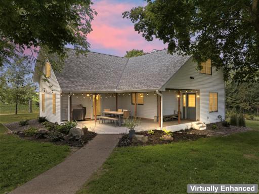 11055 317th Street, Cannon Falls, MN 55009
