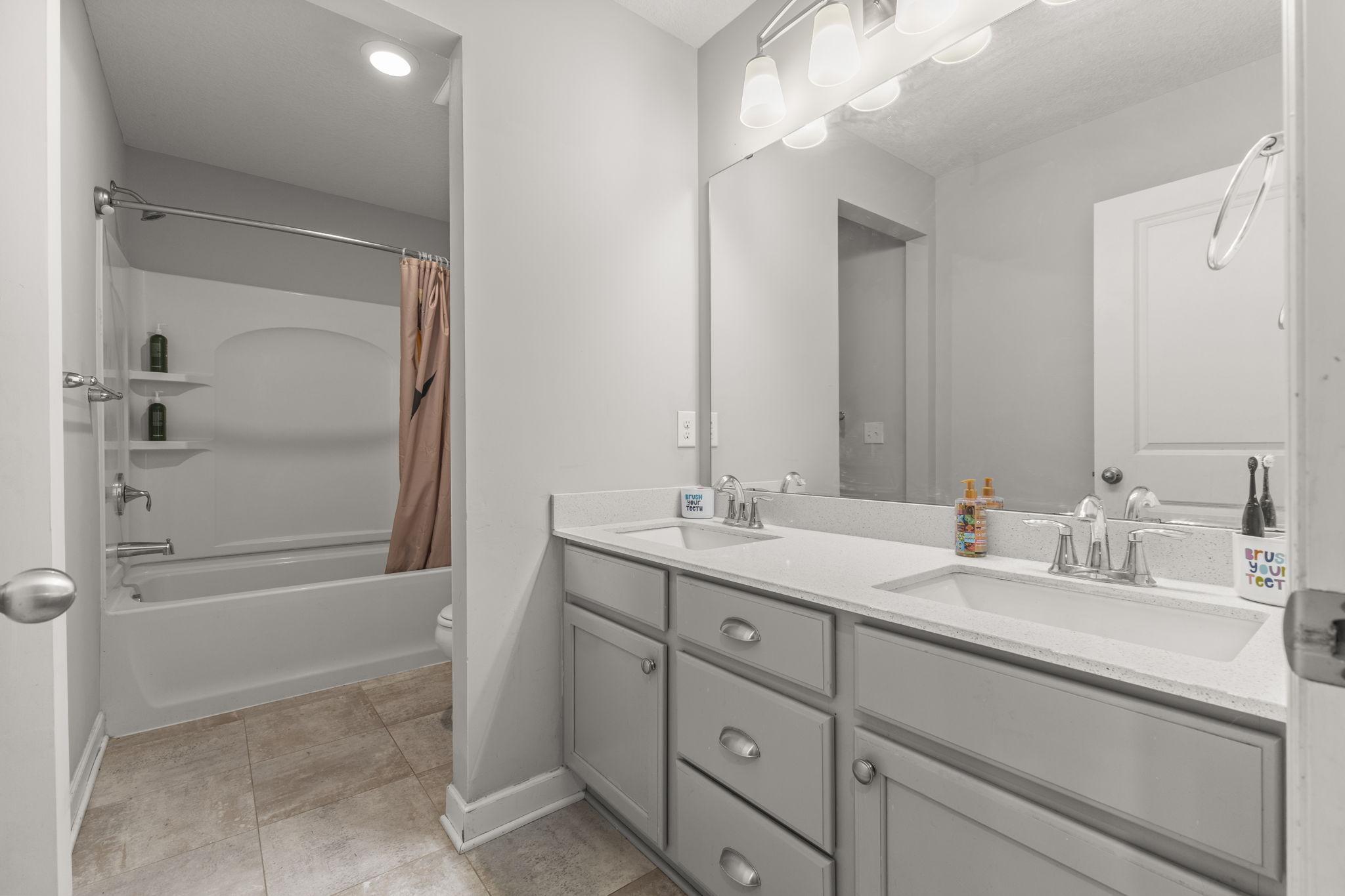 Vivid Spaces_9255 67th St S_30.JPG