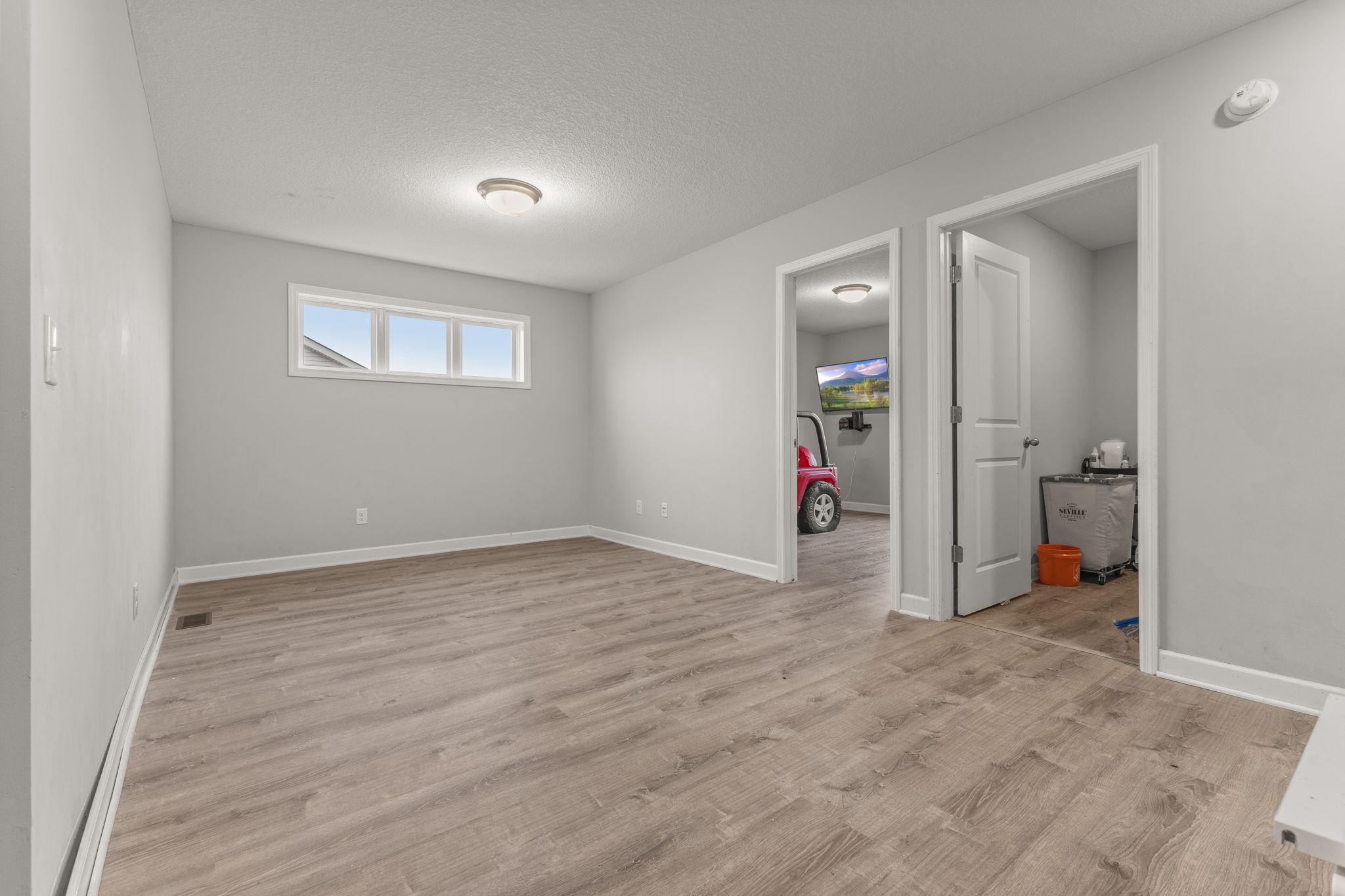 Vivid Spaces_9255 67th St S_24.JPG