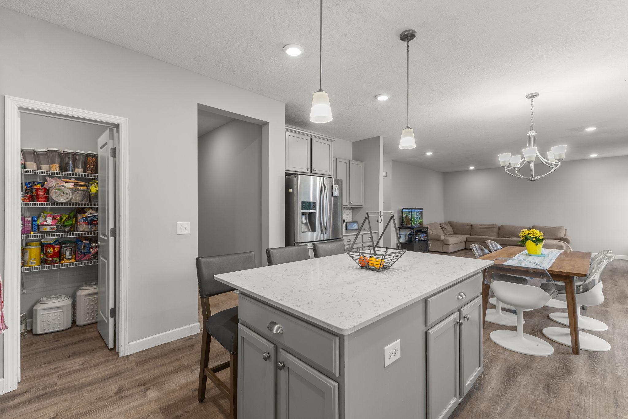 Vivid Spaces_9255 67th St S_14.JPG
