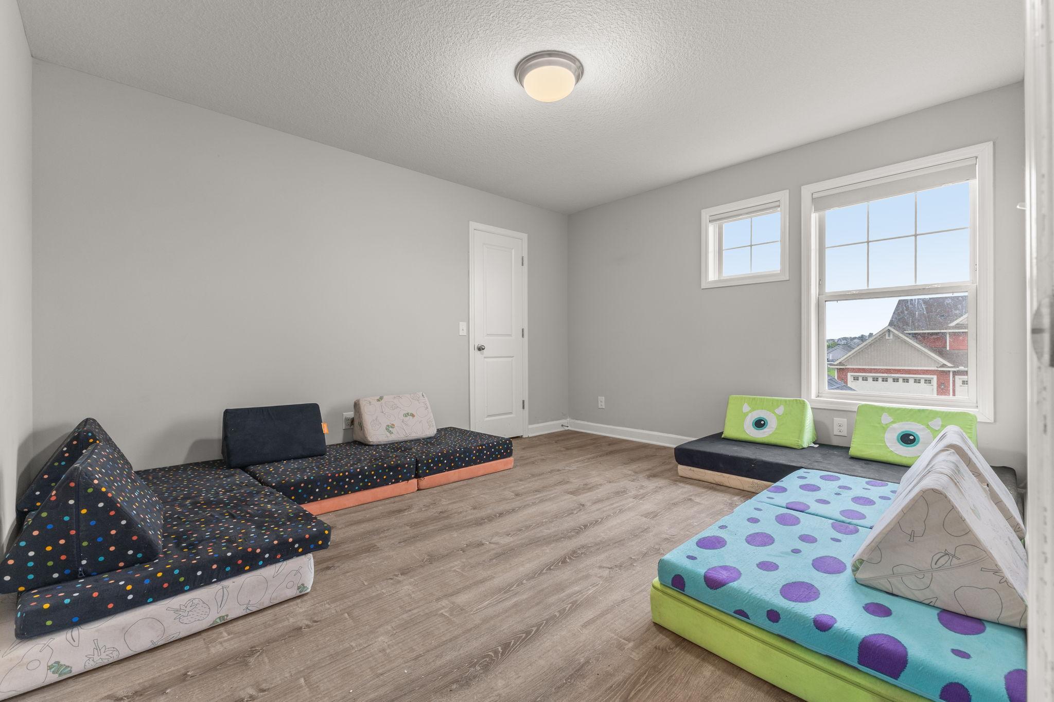 Vivid Spaces_9255 67th St S_26.JPG