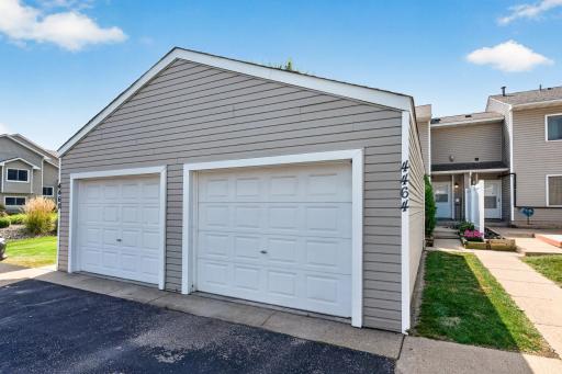 4464 Mccoll Drive, Savage, MN 55378