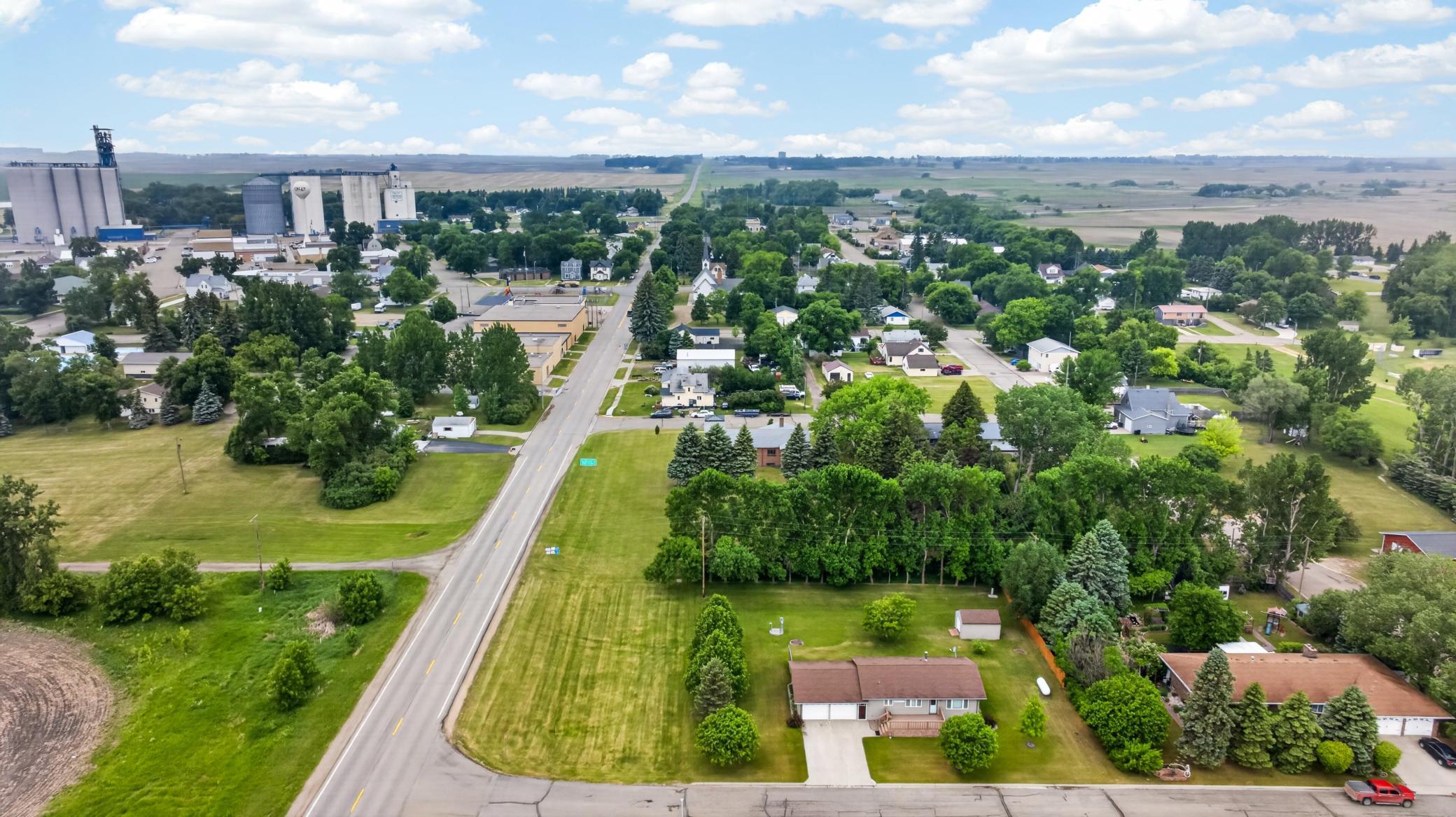 Amdak__101 Grant Street Finley ND_0008.jpg