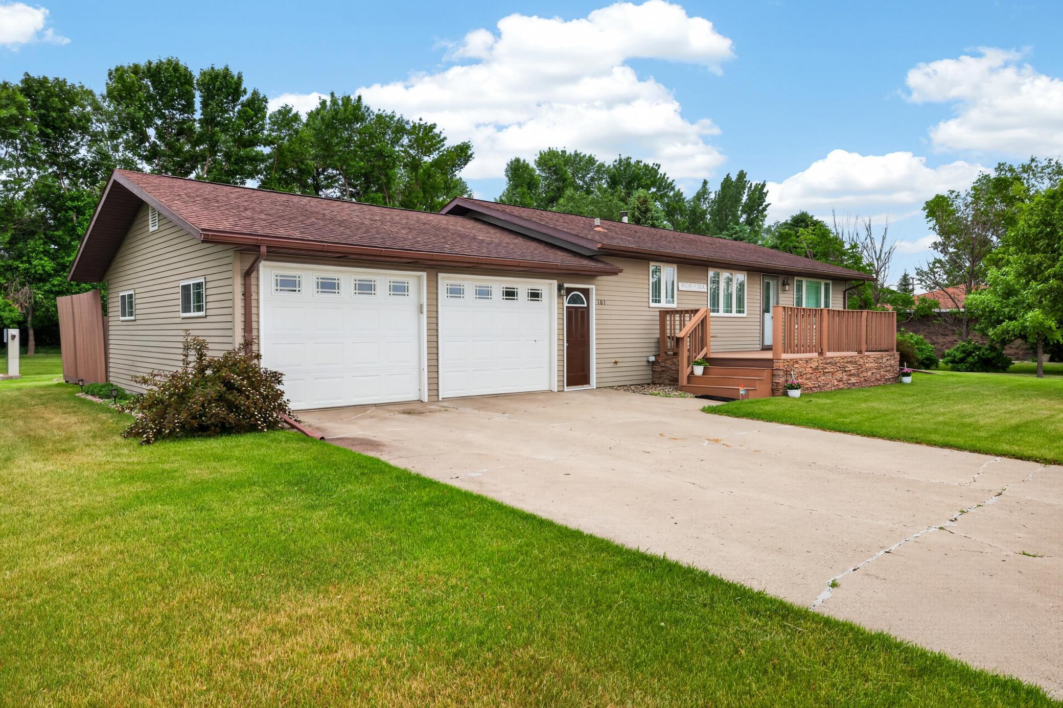 Amdak__101 Grant Street Finley ND_0014.jpg