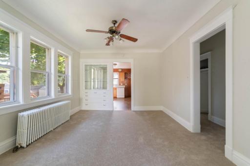915 Grandview Avenue, Duluth, MN 55812