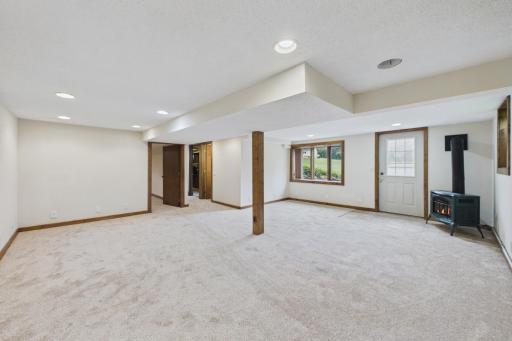 2918 Oakland Road, Hopkins, MN 55305
