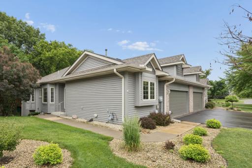 2282 Stephani Court, Saint Paul, MN 55117