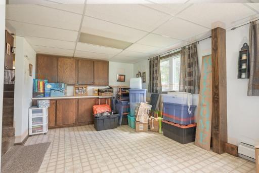 87-web-or-mls-1292 Cty Rd H Interior28.jpeg