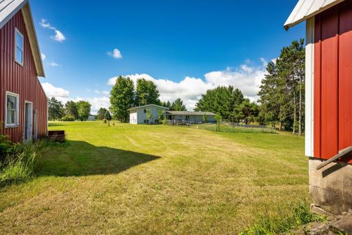 45-web-or-mls-1292 Cty Rd H Exterior-25.jpeg