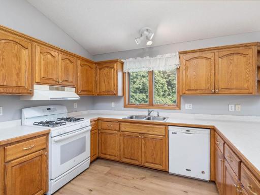 7060 County Road 50, Carver, MN 55315