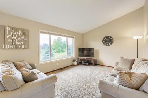 749 Pleasant Ave - MLS Sized - 010 - 04 Living Room.jpg