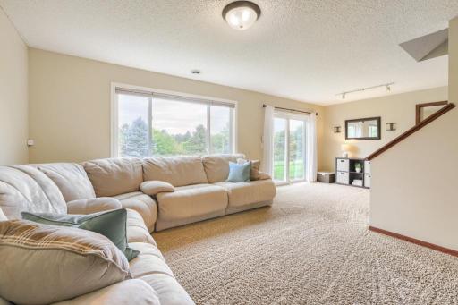 749 Pleasant Ave - MLS Sized - 018 - 12 Family Room.jpg