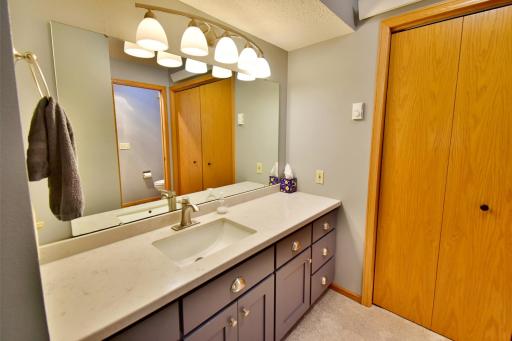 520 5th Street SW, 316, Willmar, MN 56201