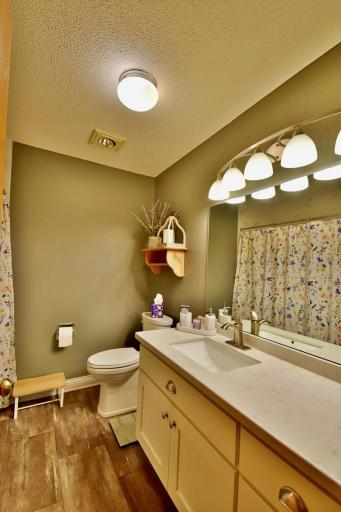 520 5th Street SW, 316, Willmar, MN 56201