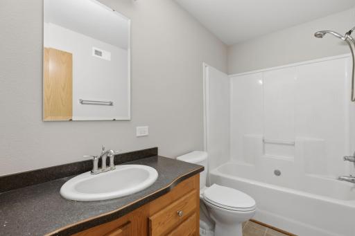 808 Cologne Lane, Waverly, MN 55390
