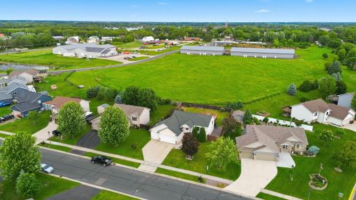 808 Cologne Lane, Waverly, MN 55390
