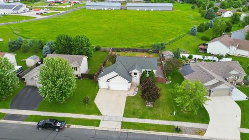 808 Cologne Lane, Waverly, MN 55390