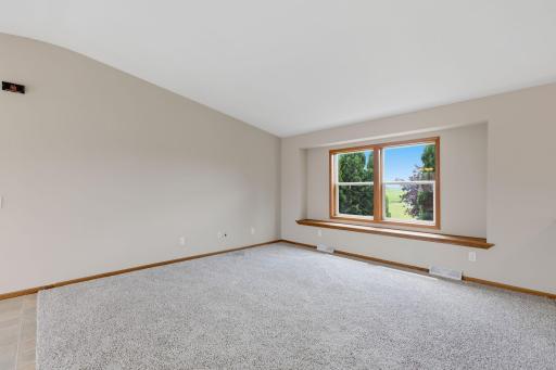 808 Cologne Lane, Waverly, MN 55390