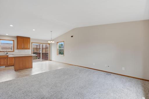 808 Cologne Lane, Waverly, MN 55390
