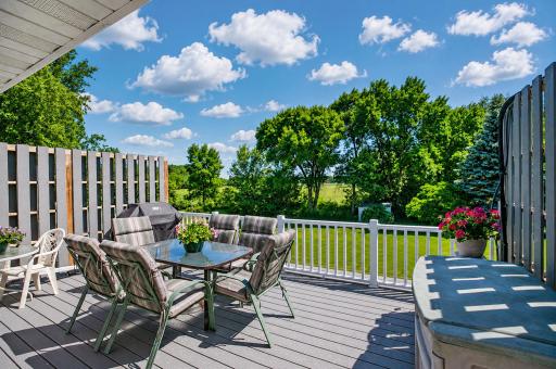 14747 Snake Trail, Waseca, MN 56093