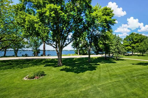 14747 Snake Trail, Waseca, MN 56093