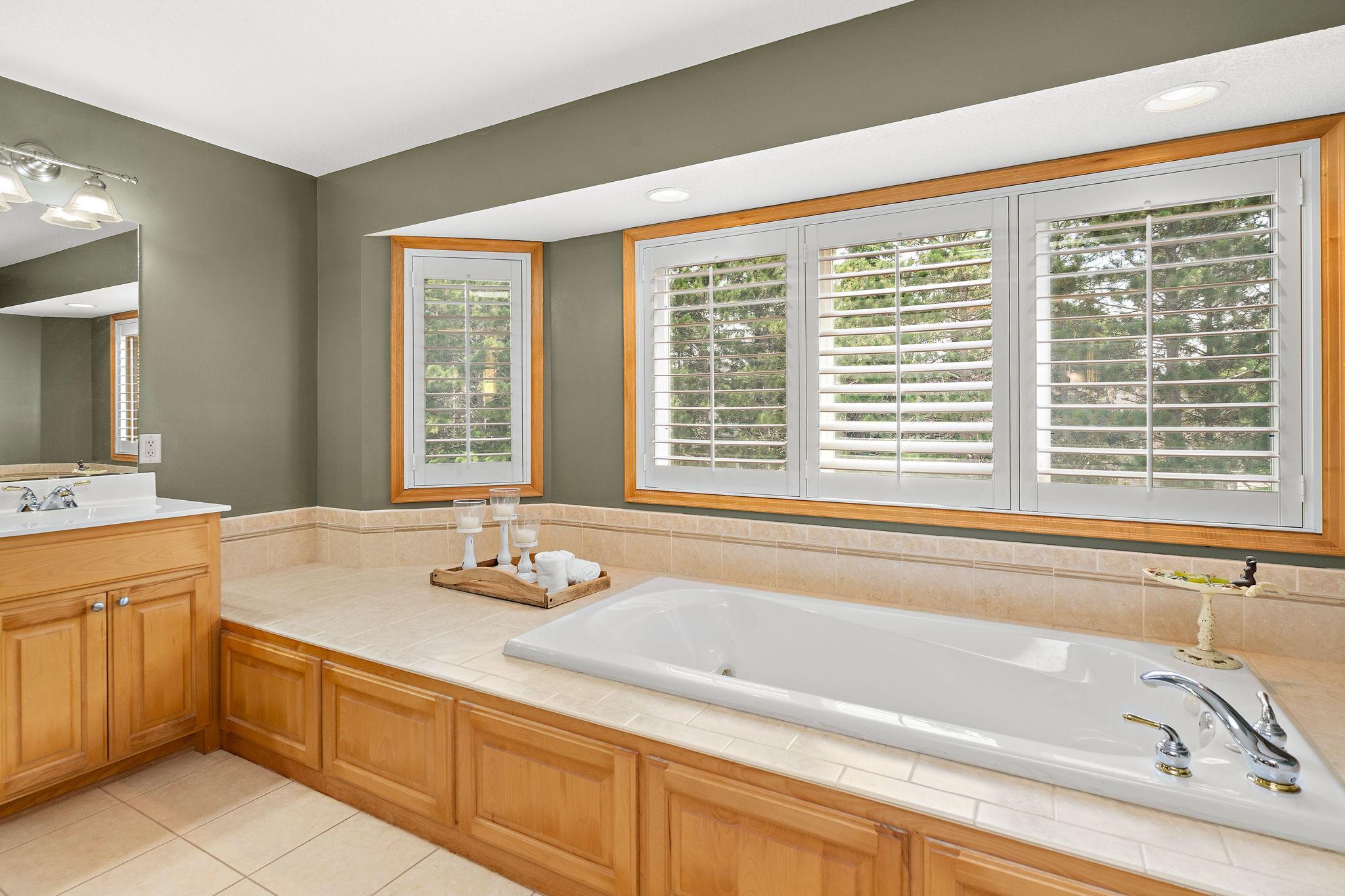 Spacious luxury primary bath