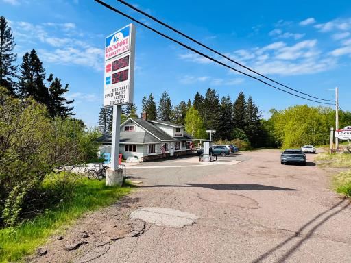5362 W Highway 61, LOCKPORT MARKETPLACE & GRILL, Lutsen, MN 55612