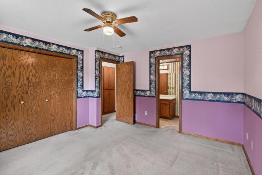 10770 Linwood Forest Drive, Champlin, MN 55316