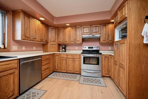 110 Benson Drive, Lewiston, MN 55952