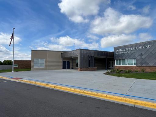 Emerald Trail Elementary right across the street to walk to!
