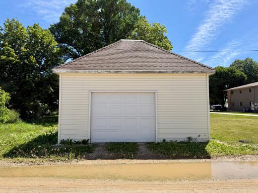 801 Mechanic Street, Edgerton, MN 56128