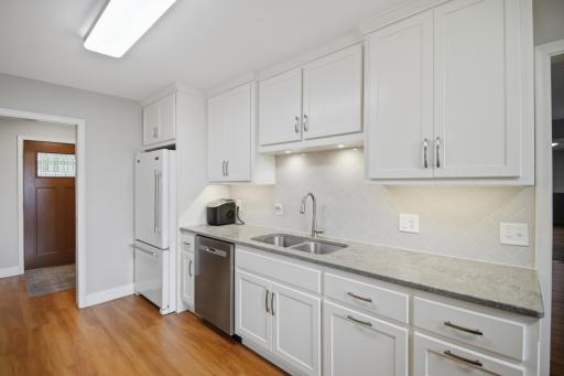 2022 Grand Avenue, Albert Lea, MN 56007