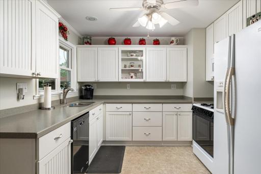 1003 S Elm Street, La Crescent, MN 55947