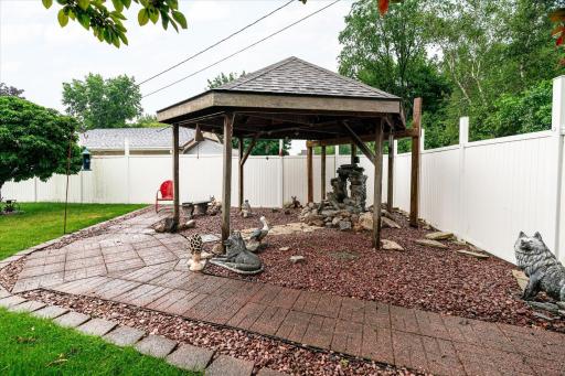 1003 S Elm Street, La Crescent, MN 55947