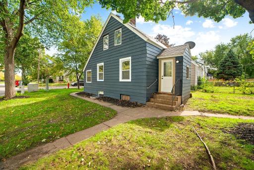 4431 James Avenue N, Minneapolis, MN 55412