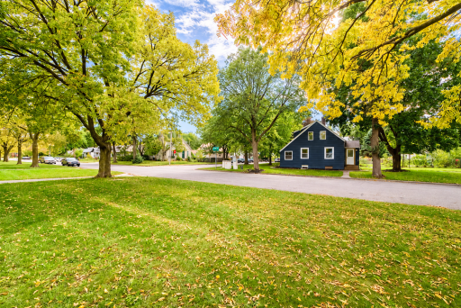 4431 James Avenue N, Minneapolis, MN 55412