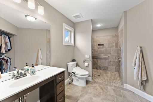 10809 Brookside Trail N, Champlin, MN 55316