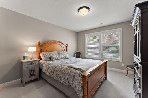 10809 Brookside Trail N, Champlin, MN 55316