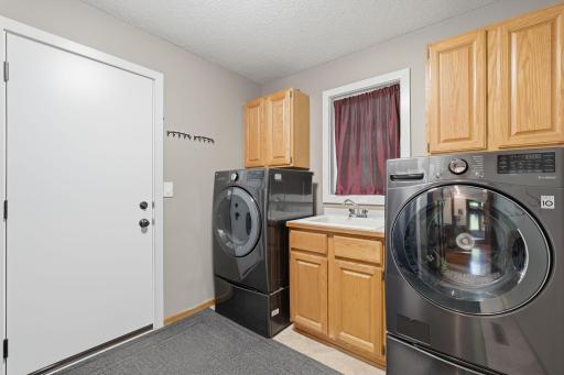 3730 Urbandale Lane N, Plymouth, MN 55446