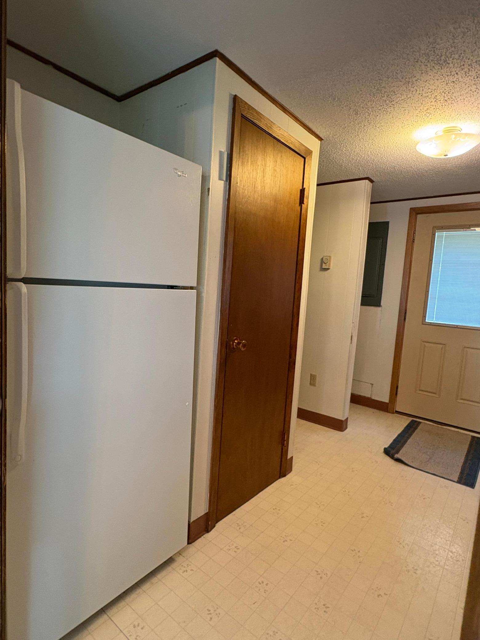 Second Refrigerator In Entryway.JPG