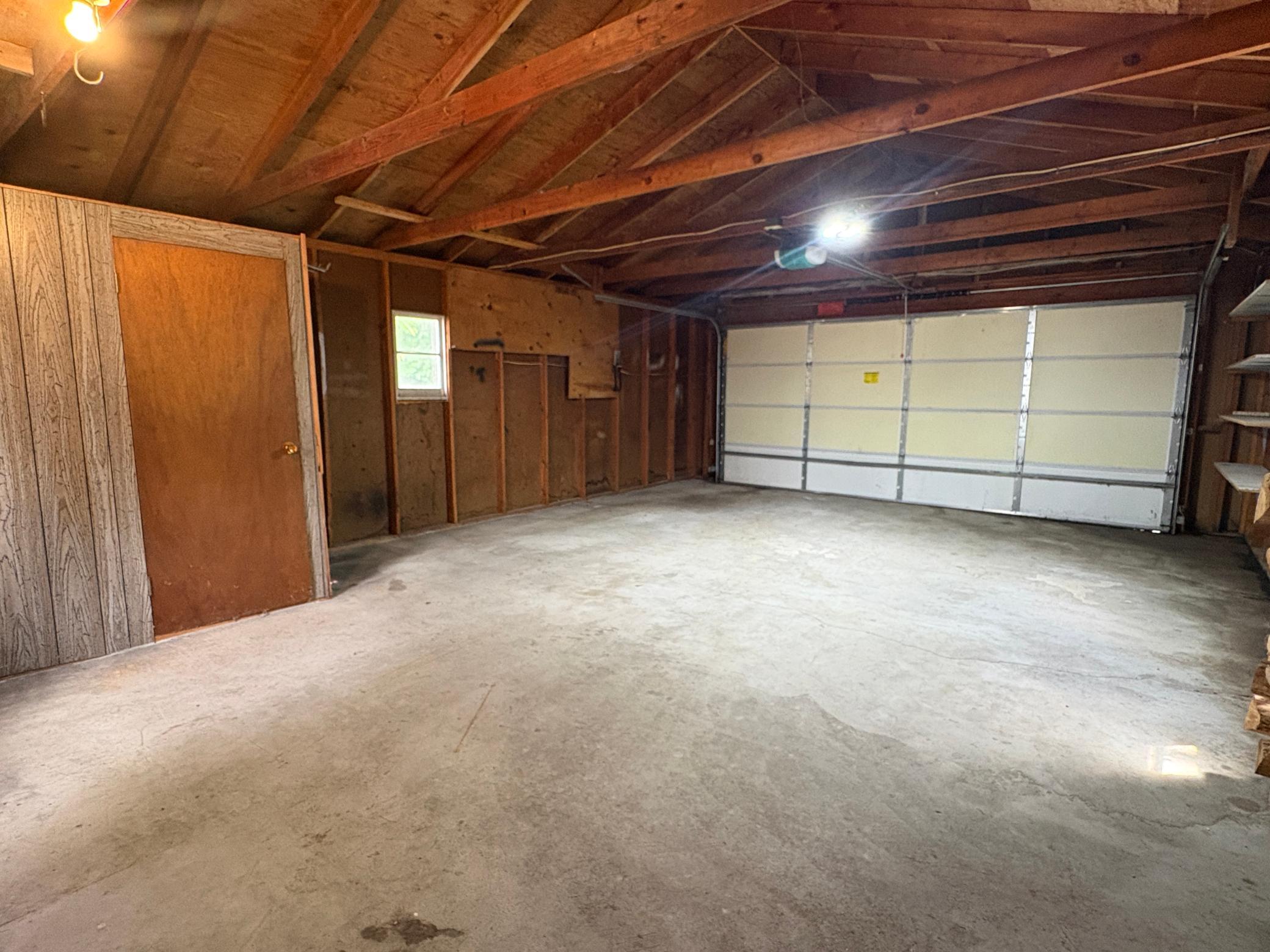 20 X 28 Two Car Garage.JPG