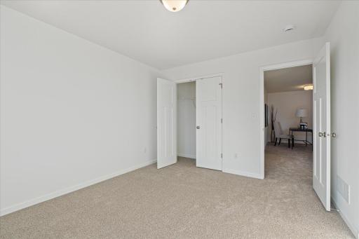 6708 Jorgensen Avenue S, Cottage Grove, MN 55016