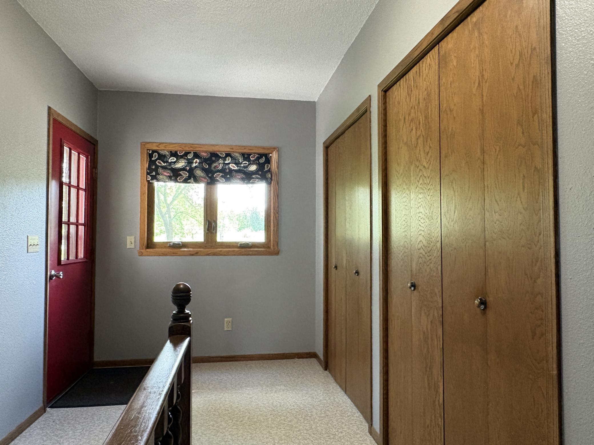 Garage Foyer.JPG