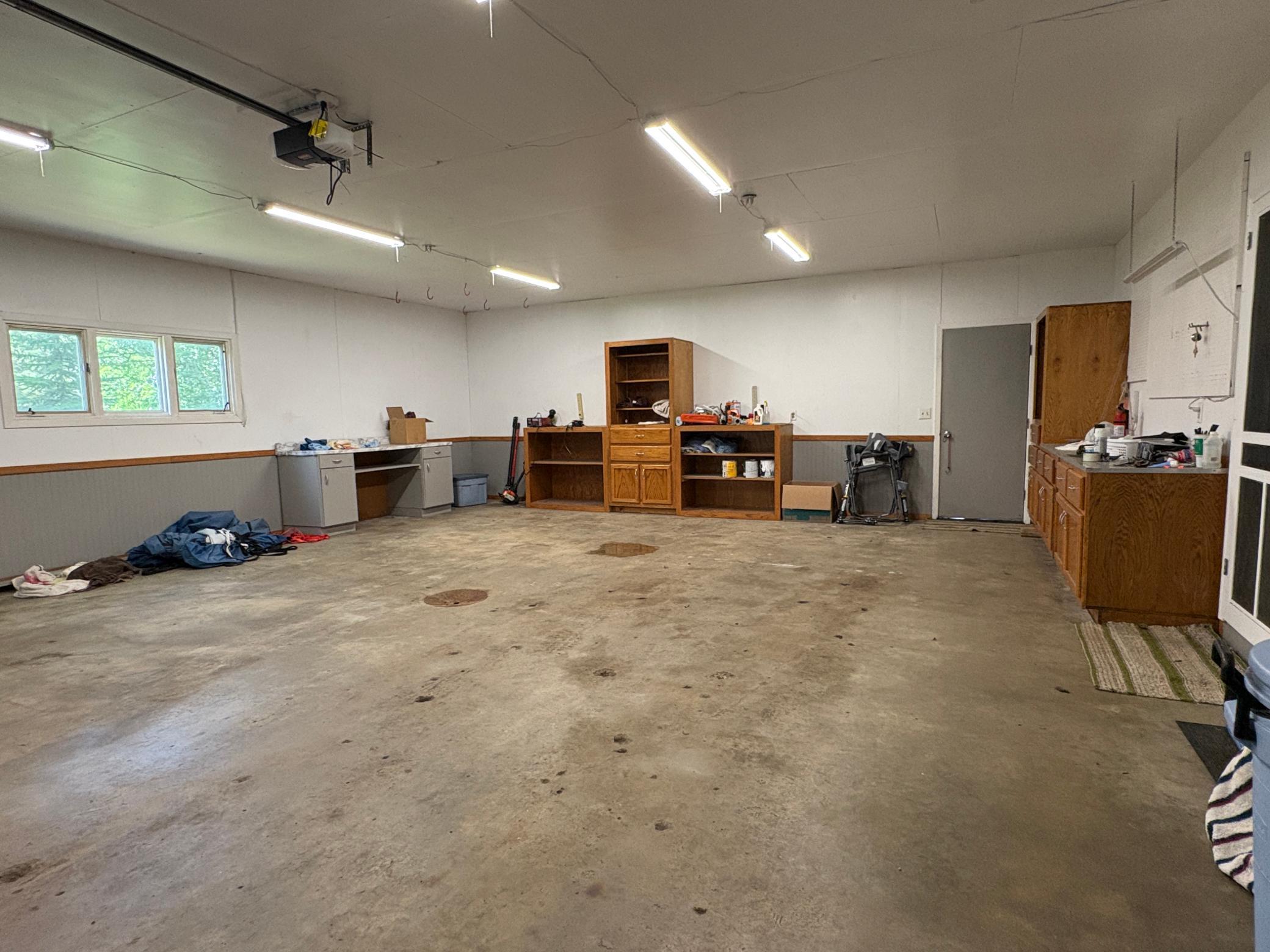 Room For Vehicles And Toys.JPG