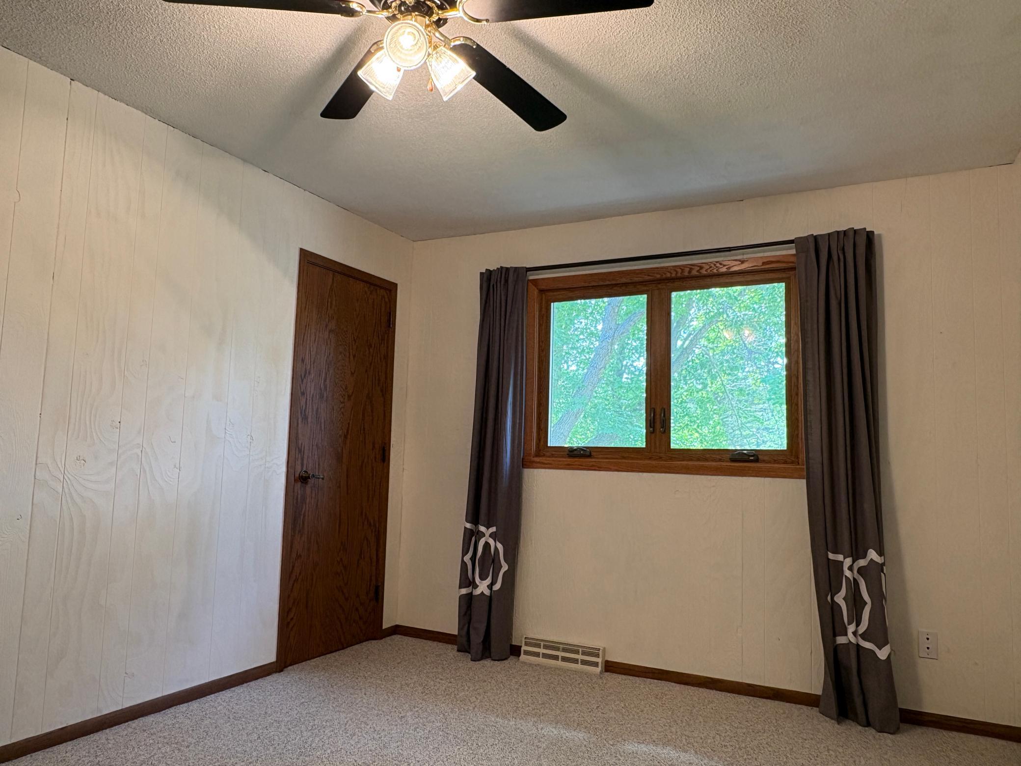 Bedroom 4.JPG