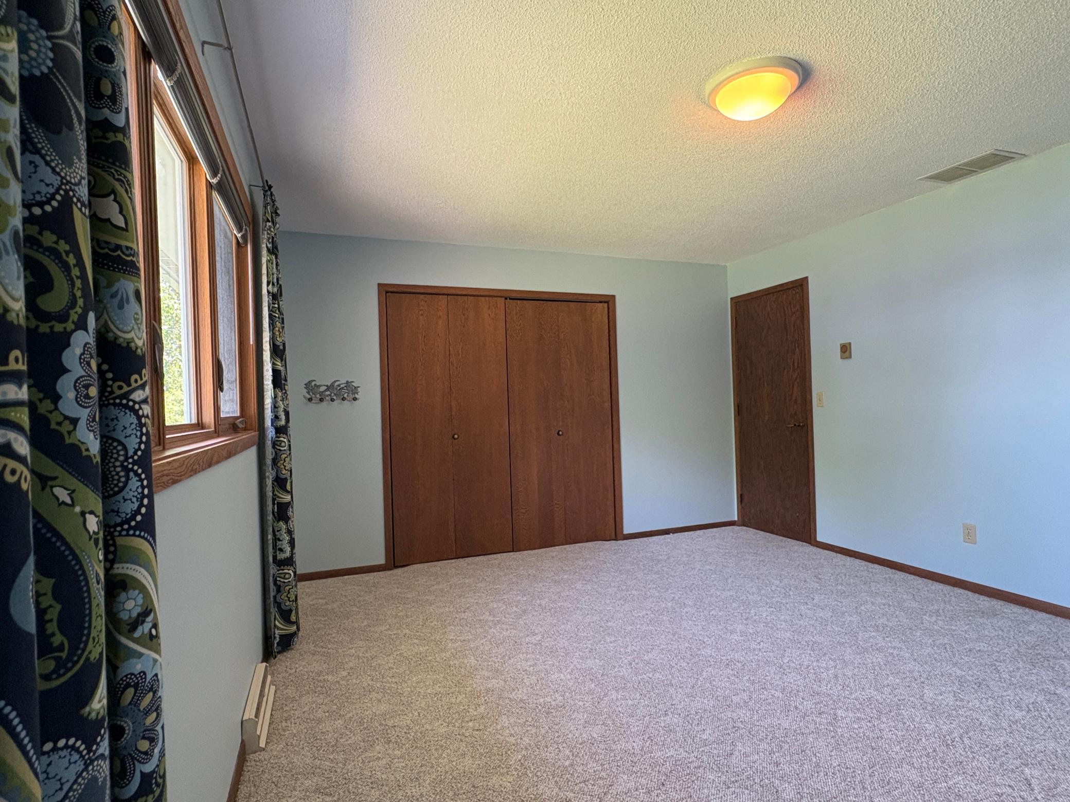 Bedroom 3.JPG