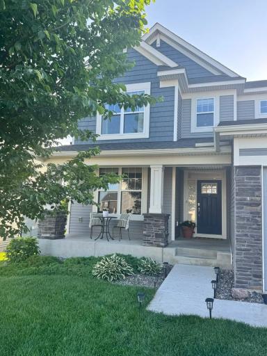 1562 Edgebrook Lane, Carver, MN 55315