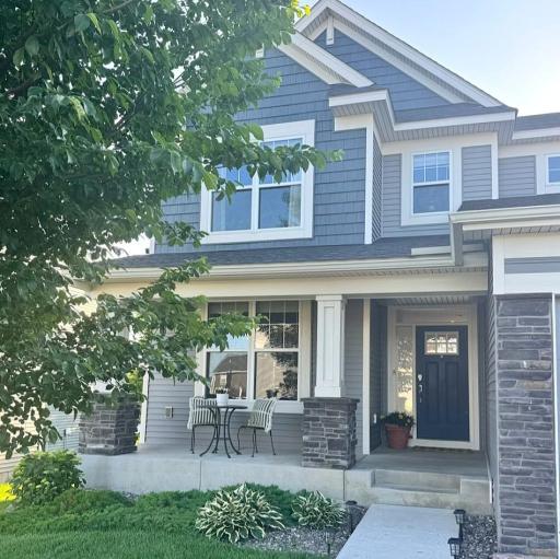 1562 Edgebrook Lane, Carver, MN 55315