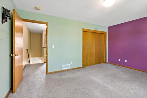 612 1st Avenue NW, Osseo, MN 55369